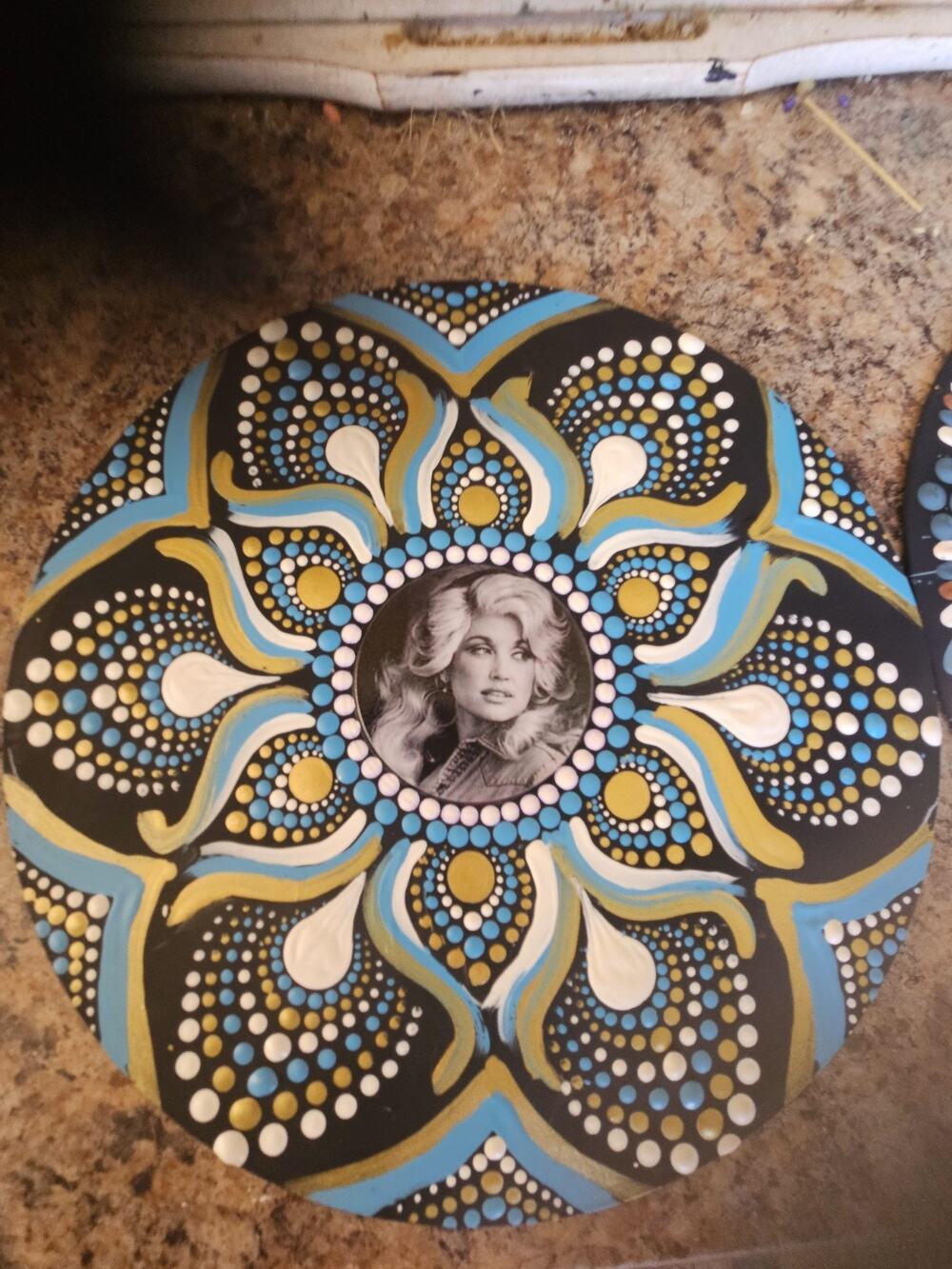 Handmade Dolly Parton Inspired Mandala Vinyl Record Wall Art – Dainty Dots